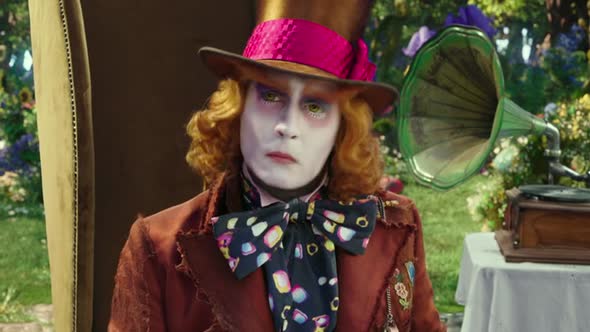 Náhled Alice.Through.the.Looking.Glass.2016.BDRip.x264.CZ.mkv (6)