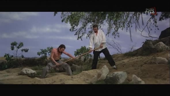 Náhled Ucitel-Kung-fu-1979-CZ-dabing.avi (9)