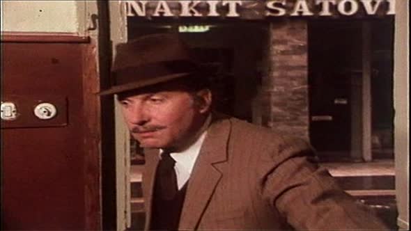 Náhled Horký-vítr-01_Člověk-na-nesprávném-místě-cz-dabing.avi (1)