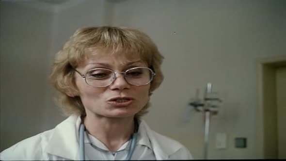 Náhled Basnici-3---Jak-basnikum-chutna-zivot-1987.avi (1)