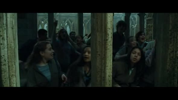 Náhled harry-potter-4-ohnivy-pohar-cz-2005-avi.avi (1)