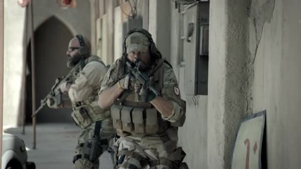 Náhled Sniper-2016-Special Ops-cz.tit.vlož-S.Seagal-novinka.avi (1)