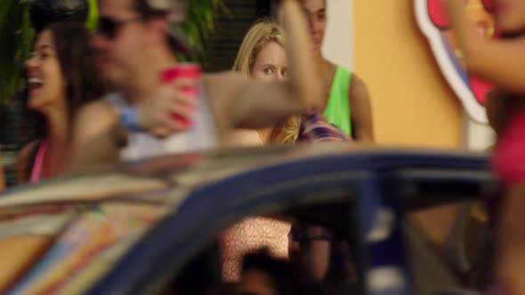 Náhled 22 JUMP STREET 2014 BluRay 1080p DTS EN DD5.1 CZ dabing.mkv (9)