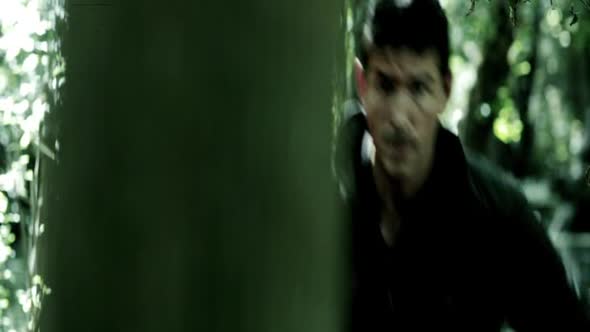 Náhled Tranzit.2012.cz-dabing.brrip.avi (7)