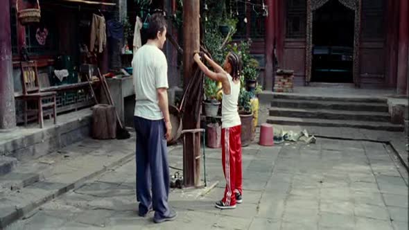 Náhled Karate Kid 2010 CZ dub..avi (5)