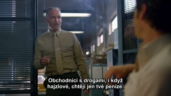 Náhled Narcos S01E5 CZtit.avi (6)