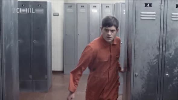 Náhled Zmetci-(Misfits)-s03e08.avi (7)