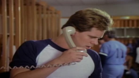 Náhled MacGyver.S03E03.DVDRip.XviD.CZ.avi (5)