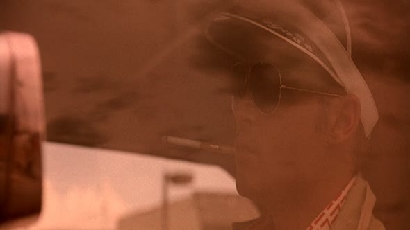 Náhled Strach a hnus v Las Vegas-Fear-And-Loathing-in-Las-Vegas.(1998)-1080p-CZ.mkv (7)