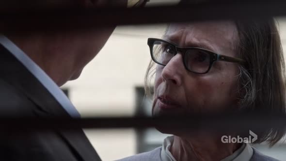 Náhled The.Blacklist.S04E02.HDTV.x264-KILLERS.mkv (2)
