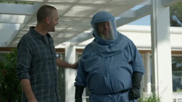 Náhled The.Last.Man.On.Earth.S03E01.720p.AVS.mkv (7)