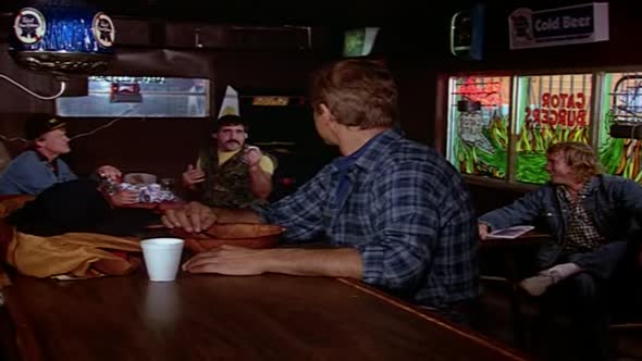 Náhled Bud Spencer - 1983 - Jdi na to.avi (1)