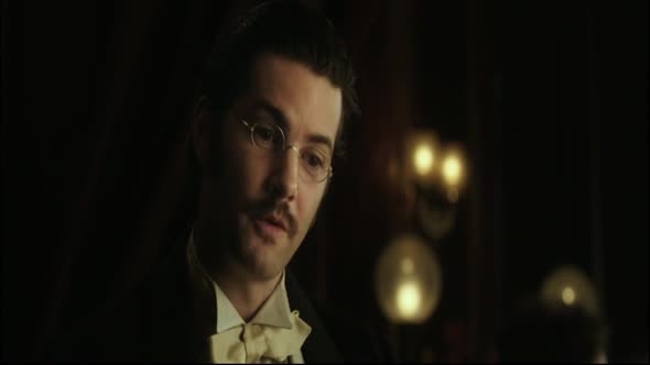 Náhled E.A. POE: PODIVNÝ EXPERIMENT 2014 5.1 CZ DABING BLURAY.avi (2)