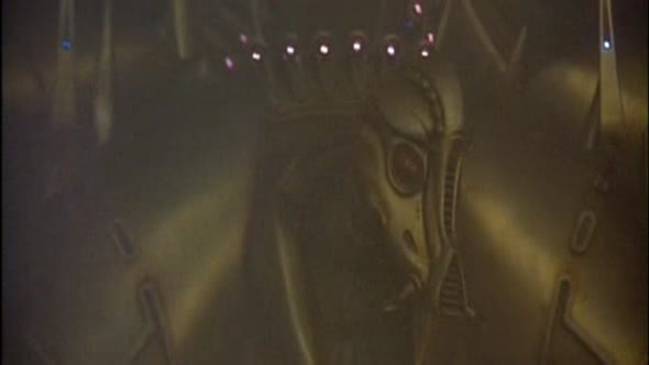 Náhled Pátý.element.Sci-Fi.cz.1997.avi (2)