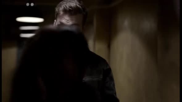 Náhled Zmetci-(Misfits)-s04e06 CZ.avi (1)