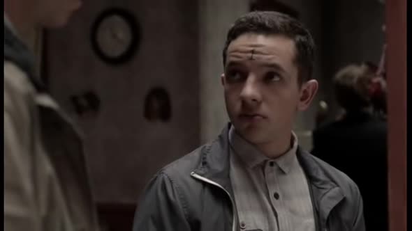 Náhled Zmetci-(Misfits)-s04e06 CZ.avi (7)