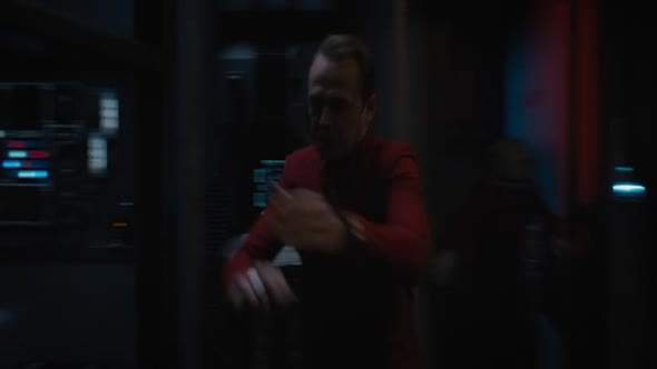 Náhled Star.Trek.Beyond.2016.BRRip.XviD.AC3.CZ.avi (2)