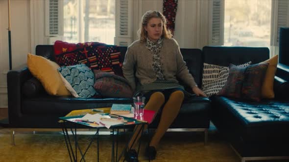 Náhled Maggie Má Plán (2015) Cz Dabing - Moviestyl.avi (6)