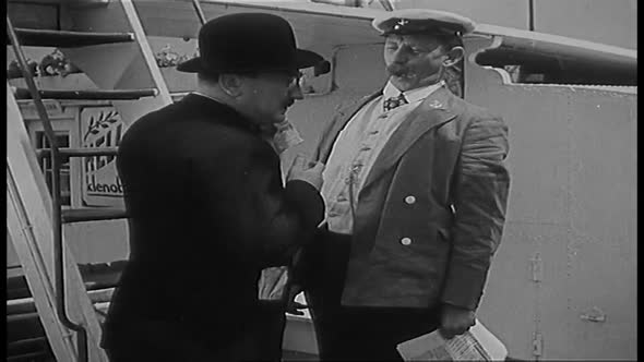 Náhled Hrdinný kapitán Korkorán (1934).avi (3)