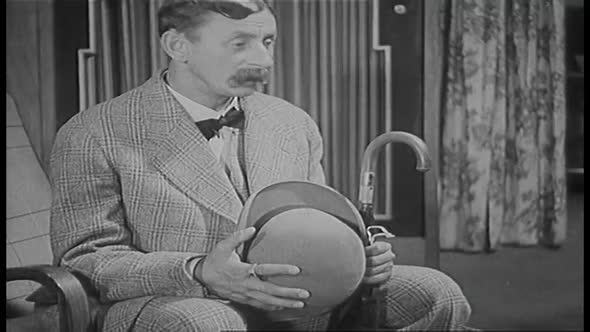 Náhled Hrdinný kapitán Korkorán (1934).avi (5)