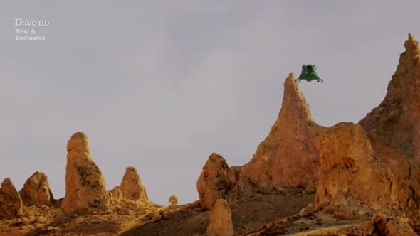 Náhled red.dwarf.s11e01.hdtv.x264-Nicole.mkv (3)