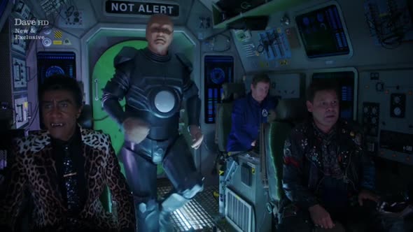 Náhled red.dwarf.s11e01.hdtv.x264-Nicole.mkv (4)