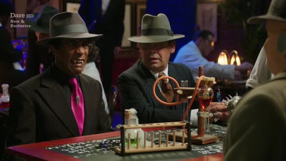 Náhled red.dwarf.s11e01.hdtv.x264-Nicole.mkv (8)