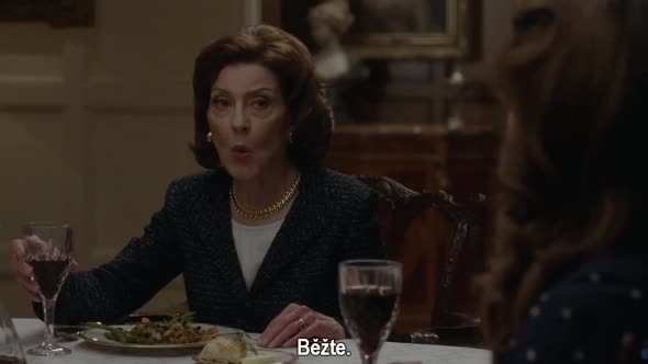 Náhled Gilmore-Girls-e01-WINTER-2016-CZtit.mp4 (7)