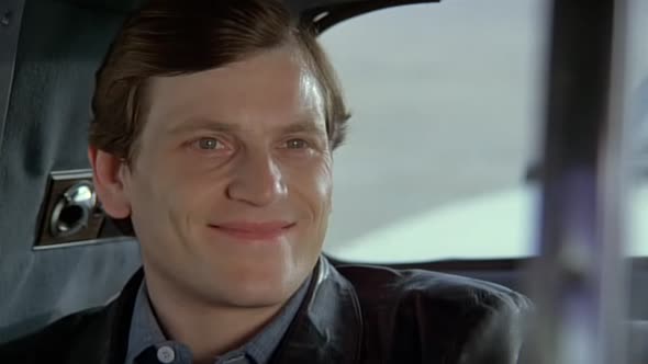 Náhled Dobrodruh (1983).avi (5)