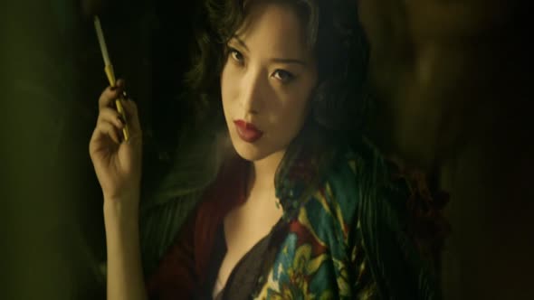 Náhled Květy-války-(Jinling-Shisan-Chai,-The-Flowers-Of-War)-(2011)-HD-720p-CZdabing.mkv (2)