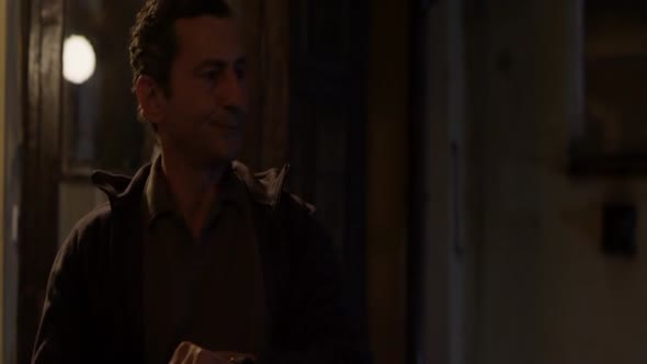 Náhled Zivot.je.zivot.2015.DVDRip.XviD.CZ.avi (2)