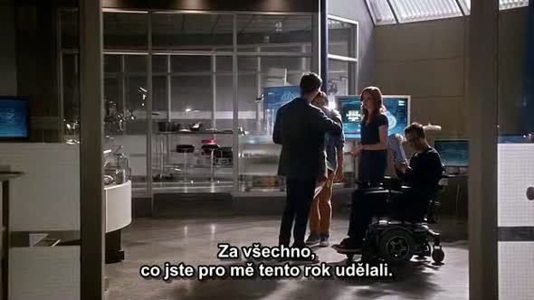 Náhled THE FLASH S01E09 CZTIT - scifi, akční seriál.avi.avi (1)