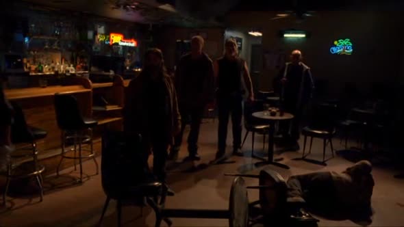Náhled Breaking.Bad.S03E03.DVDRip.XviD-TRONDi.avi (9)