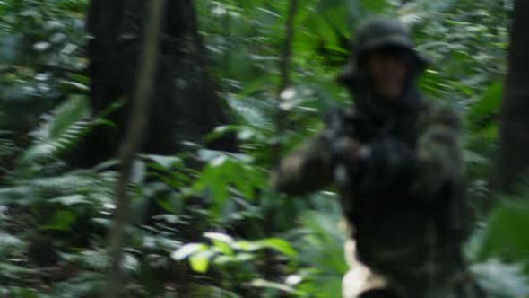 Náhled Operation Rogue 2014 Cz dab..avi (8)