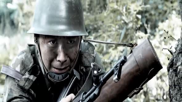 Náhled Wolf.Warrior.2015.720p.válečný-titl.ve-filmu.kirikos1.mp4 (2)