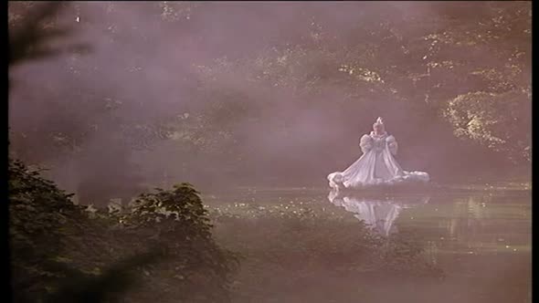 Náhled Princezna Fantaghiro 2 E02 (1992) CZ dabing Fantasy Romanticky.avi (10)