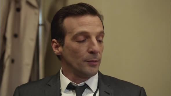 Náhled Le.Bureau.Des.Legendes.S01E04.FRENCH.WEBRip.XviD-ZT.avi (4)