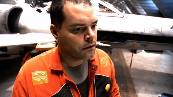 Náhled Battlestar Galactica CZ - 04x10 - Odhaleni.avi (4)