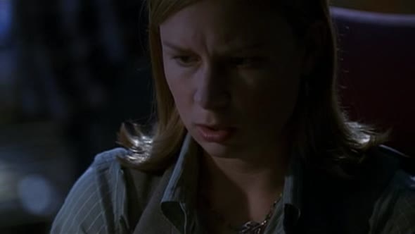 Náhled 24 Hodin - 24 S03E02 DVDrip CZDAB.avi (8)