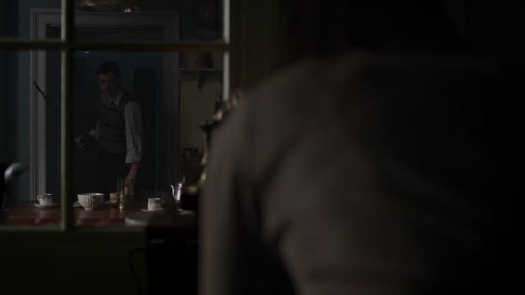 Náhled And.then.there.were.none.s01e03.720p-CZ.TITULKY.V.OBRAZE.mp4 (7)