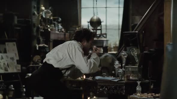 Náhled Sherlock-Holmes-cz-avi.avi (3)