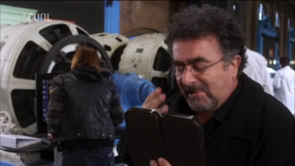 Náhled Skladsiste 13 - Warehouse 13 ( serial 2009 ) CZ S02E01 - Vesta.avi (8)