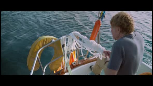 Náhled Vše je ztraceno - All Is Lost - 2013 BRrip CZdabing.avi (1)