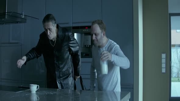 Náhled Gangster Ka 2015.mkv (2)