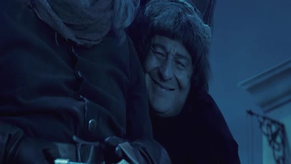 Náhled Les.Visiteurs.La.Révolution.2016.480p.BDRip.XviD.AC3.CZ.avi (4)