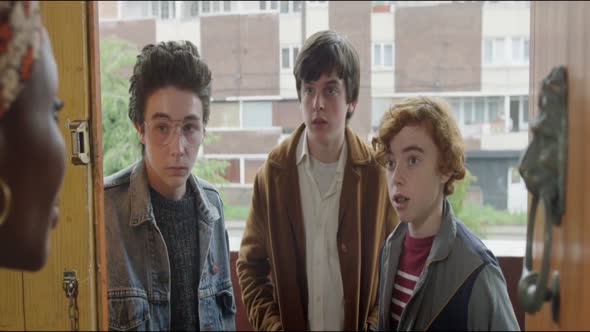 Náhled Sing Street_2016_titulky.CZ.mkv (2)