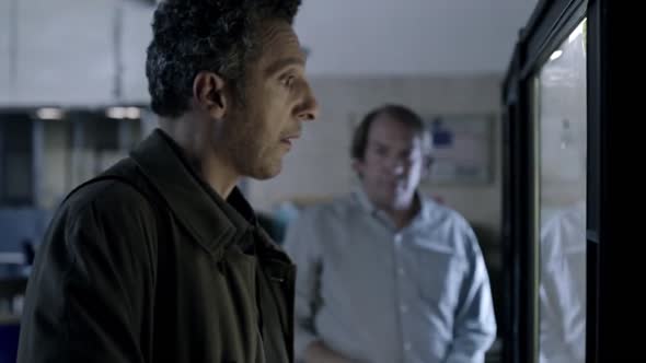 Náhled The.Night.Of.S01E02.720p.x264-BATV.mkv (5)