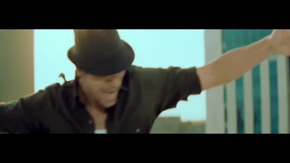 Náhled Enrique Iglesias - DUELE EL CORAZON ft. Wisin.mp4 (7)