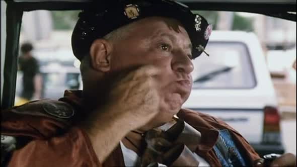 Náhled Pan účetní se nevzdává-(1990).avi (7)