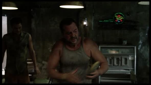 Náhled Velký-průšvih-(2002)-Cz--krimi-thriller-komedie.avi (1)